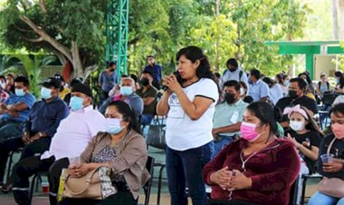 Analizan estudios de jóvenes en el CBTa