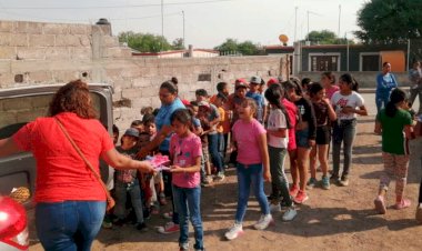 Festeja Antorcha el día del niño