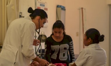 El sector salud en el abandono y AMLO culpando sombras