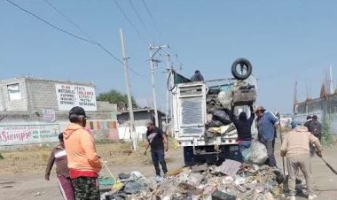 En Chalco, vecinos y Movimiento Antorchista realizan faenas de limpiez