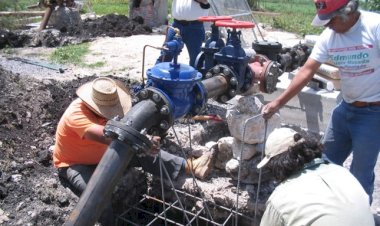 Relatan exalcaldes de Ixcaquixtla origen de escasez de agua en el municipio