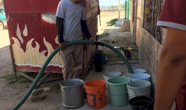 Gestión antorchista logra suministro de agua potable