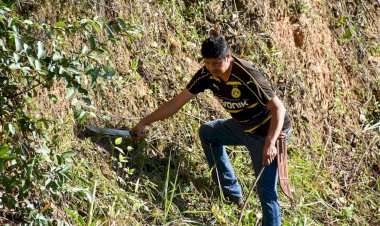 Reconocen habitantes de Huitzilan apoyo de alcalde antorchista 