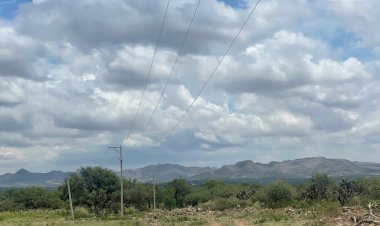 Antorchistas de Mexquitic solicitan mayor cobertura de electricidad 