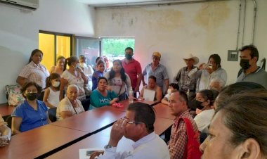 Tras meses de gestión, colonos del municipio de Colima consiguen importante compromiso del INSUVI