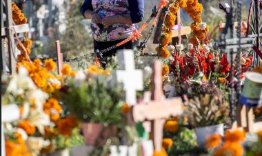 Honremos a nuestros muertos y luchemos por los vivos