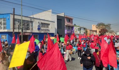 Niegan servicios básicos a colonias de la capital de SLP