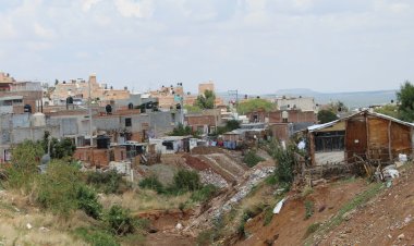 Afectan tiraderos clandestinos a pobladores de Guadalupe