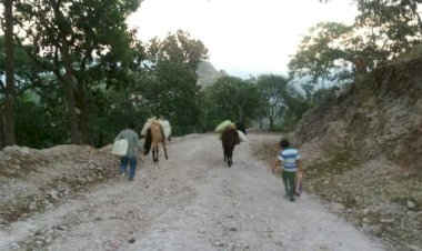 Comunidades nayaritas alejadas de la capital, sin obra pública