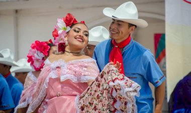 Primer Concurso Regional de Polkas