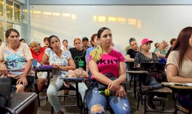 Mantienen familias de Sinaloa lucha por vivienda digna