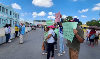 Una lucha tenaz de colonos y estudiantes