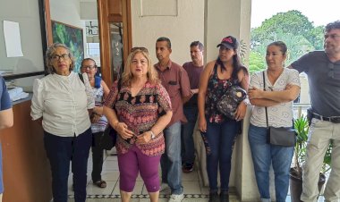 Colimenses dan seguimiento a regularización de colonias en Cuauhtémoc