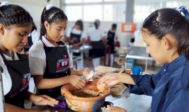 Tecomatlán impulsa proyectos  tecnológicos entre jóvenes de secundaria