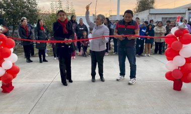 Inauguran techado en primaria antorchista de Amozoc