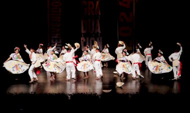 Ballet folclórico de Antorcha destaca bailes de La Laguna