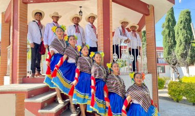 Ballet Folklórico Ehécatl, una opción para los jóvenes