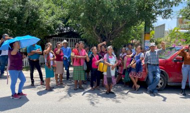 Exigen campesinos semilla mejorada a la SAGADEGRO