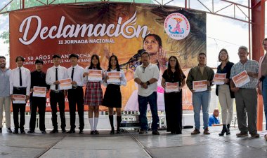 Coahuila participa en la II Jornada Nacional de Declamación