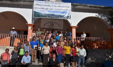 Recorte al PEF 2025 agravará rezago educativo en Montaña y Sierra