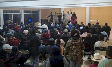 Antorcha lleva el teatro al pueblo de Tlaxco, Tlaxcala