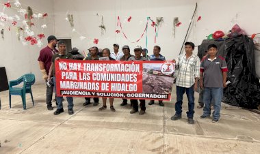 Antorchistas marchan para exigir soluciones a Gobierno de Hidalgo