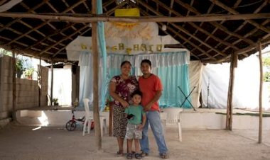 Lujo y pobreza en Tulum; paraíso desigual para sus habitantes