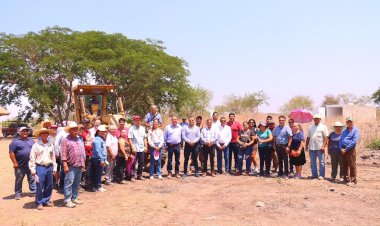 Inicia rehabilitación de calles populares en Colima