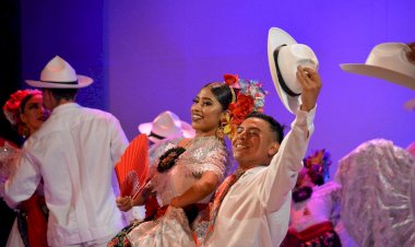 La cultura es bella y también enseña