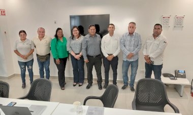 Gobierno de Los Cabos se compromete con lotes para mil familias