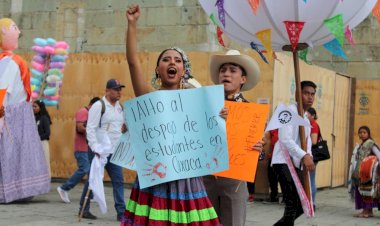 Una marcha de estudiantes que exigen justicia
