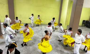 Ceima lleva chilenas de Costa Chica a Gala de Ganadores